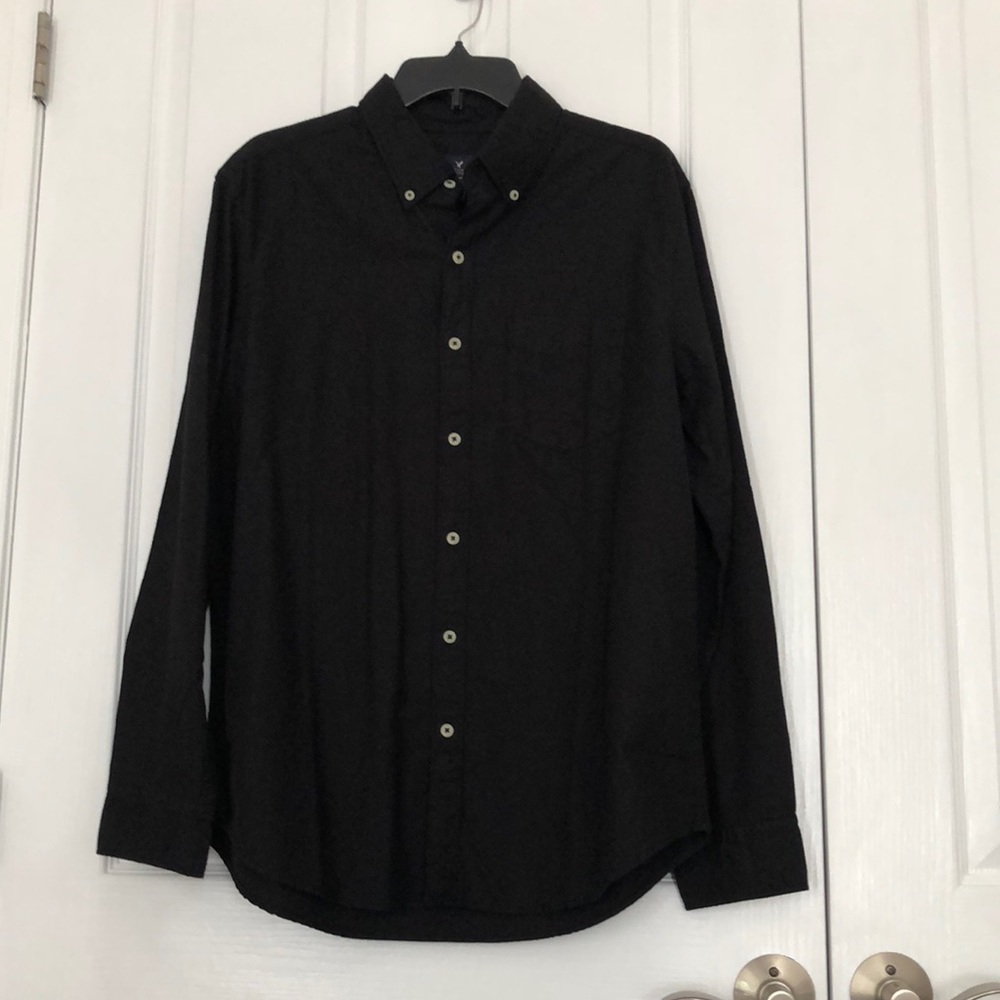 American Eagle button down shirt Men’s Size Large